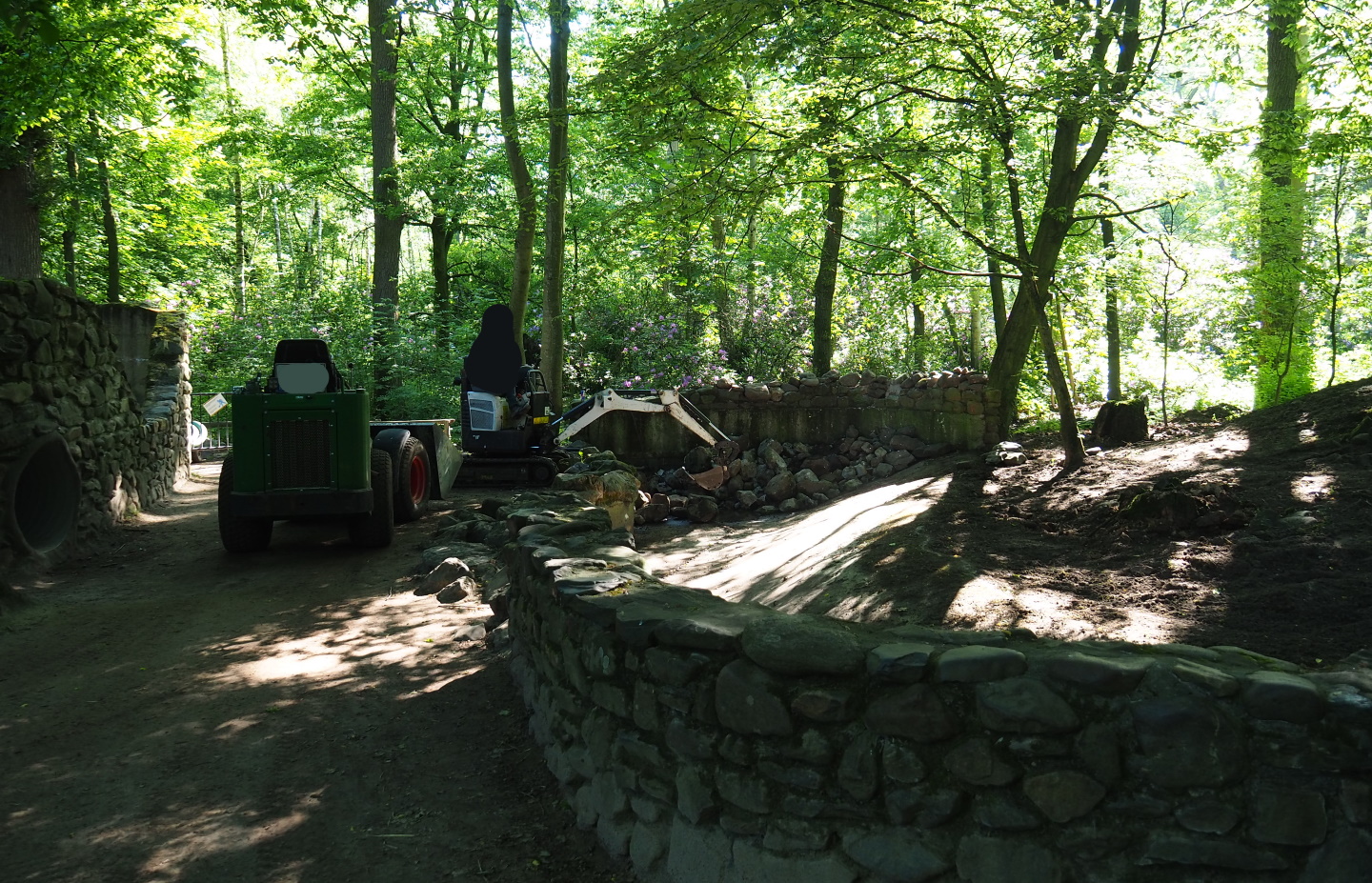 Former Red fox and European badger exhibit being demolished, 2021-06-01