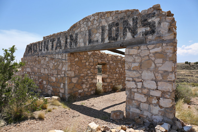 Former roadside zoo (Route 66)