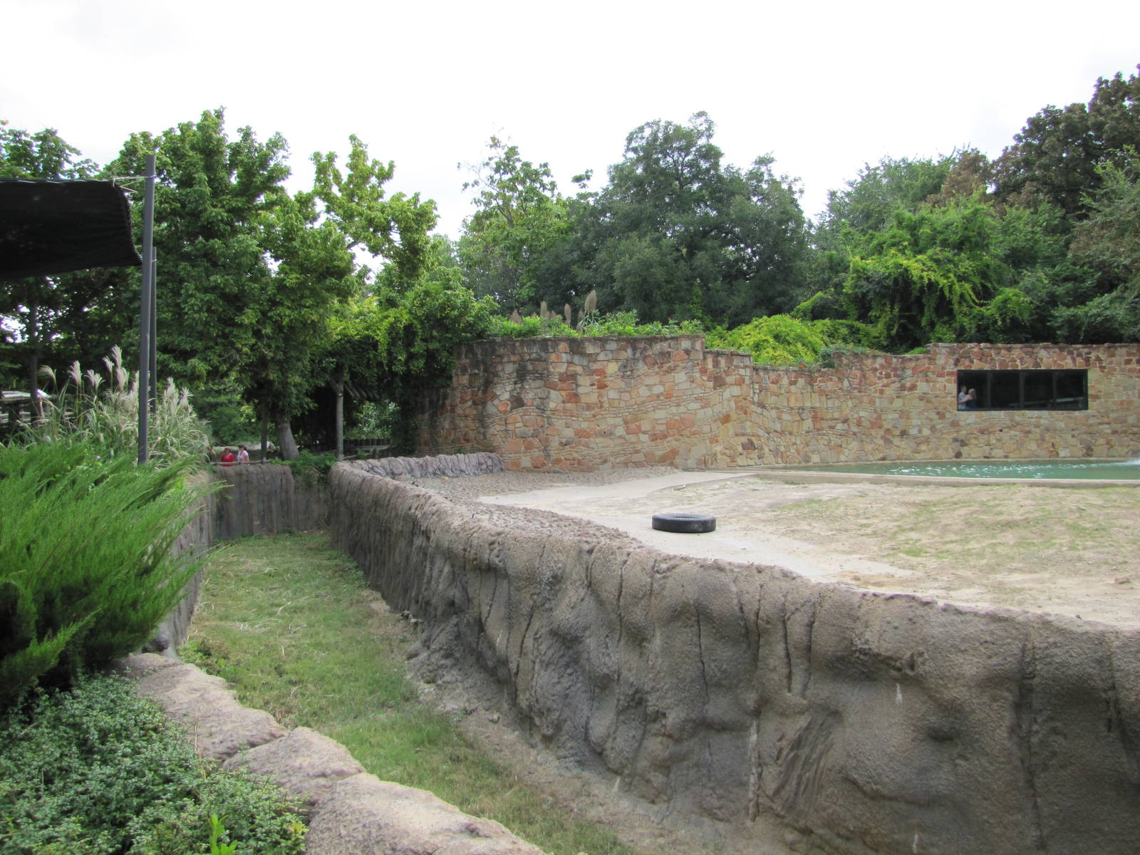 Fort Worth Zoo 2010 - Left side of the Asiatic Elephant exhibit in Asian Fa