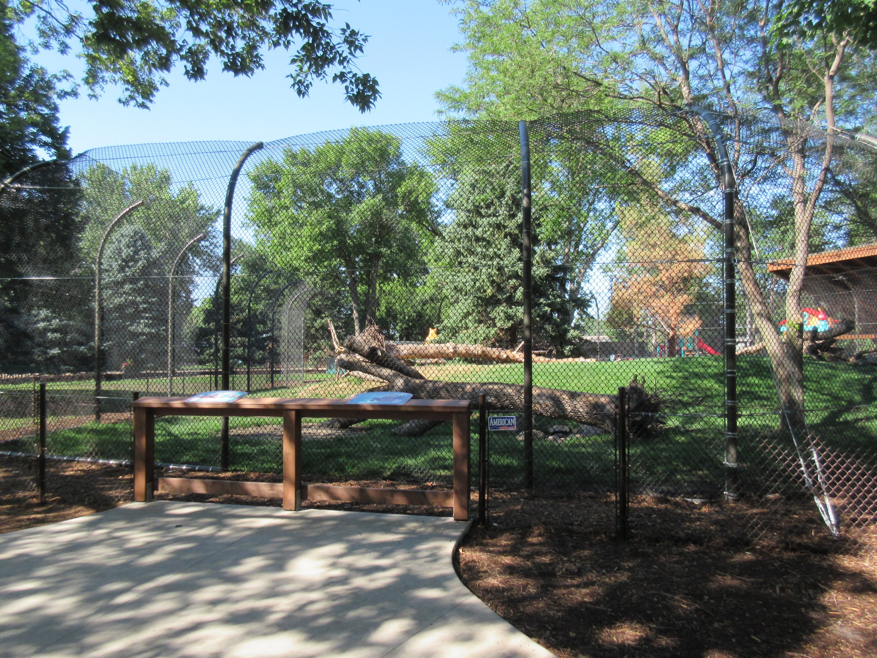 Fortress of the Bears: Grizzlies (New in 2018)