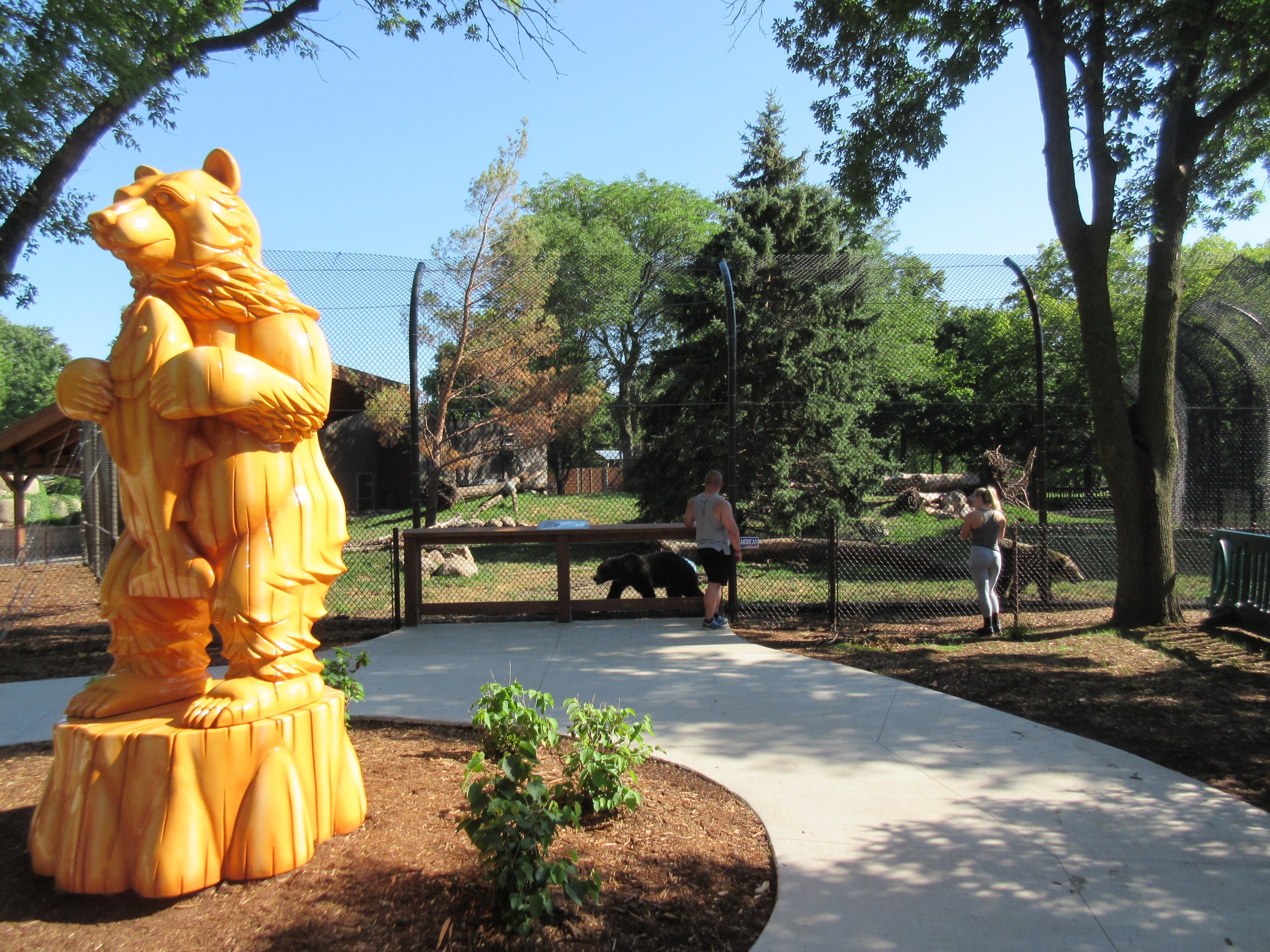 Fortress of the Bears: Grizzlies (New in 2018)