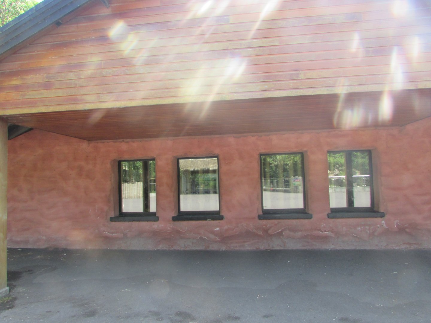 Fota Wildlife Park - Indoor quarter for Visayan ungulates