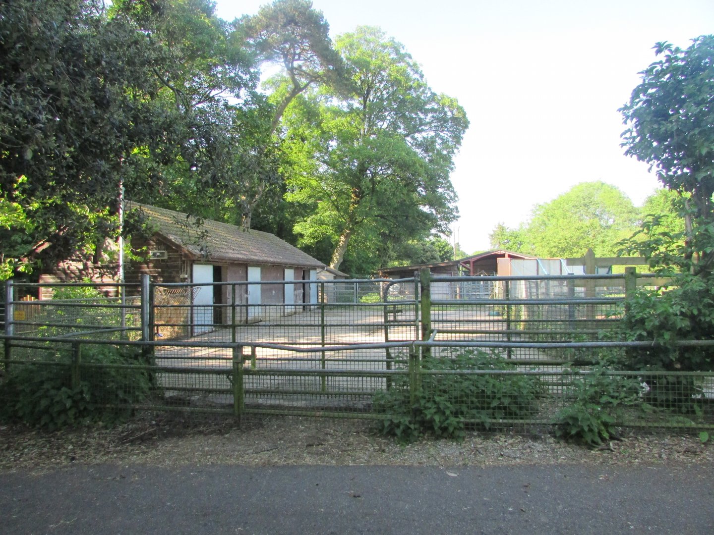 Fota Wildlife Park - Oryx barn
