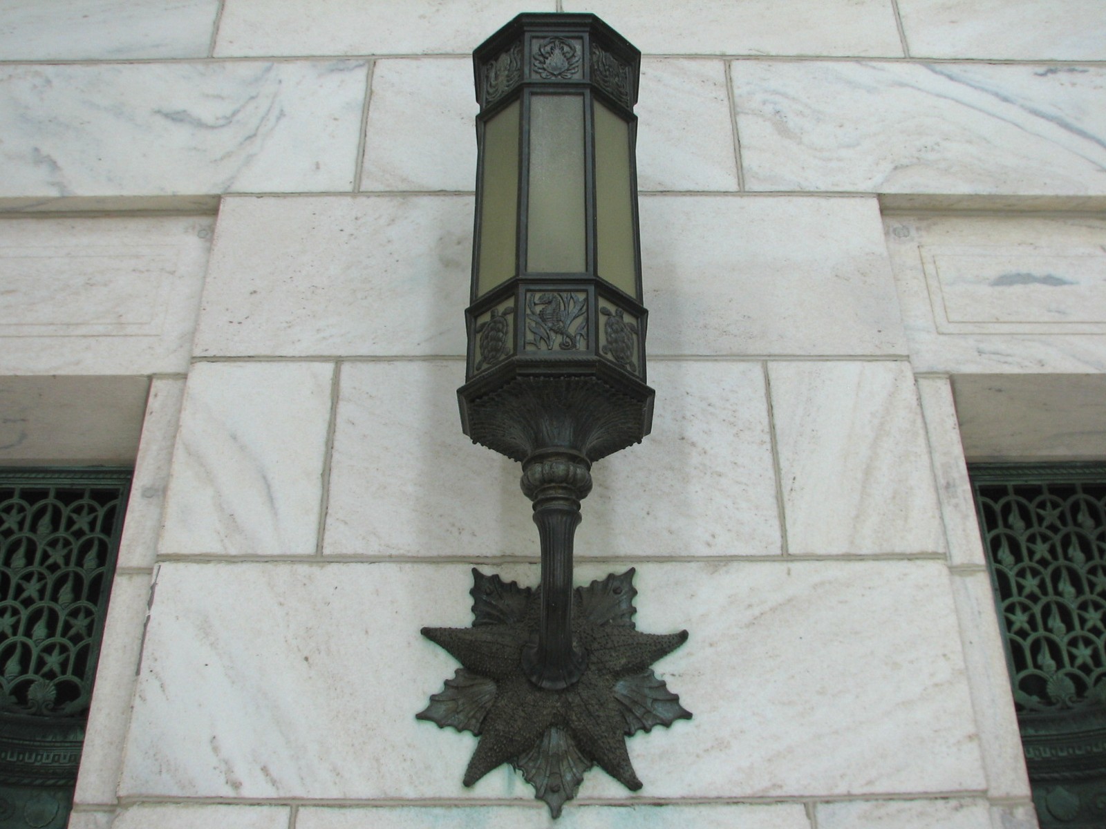 Foyer - Lamp