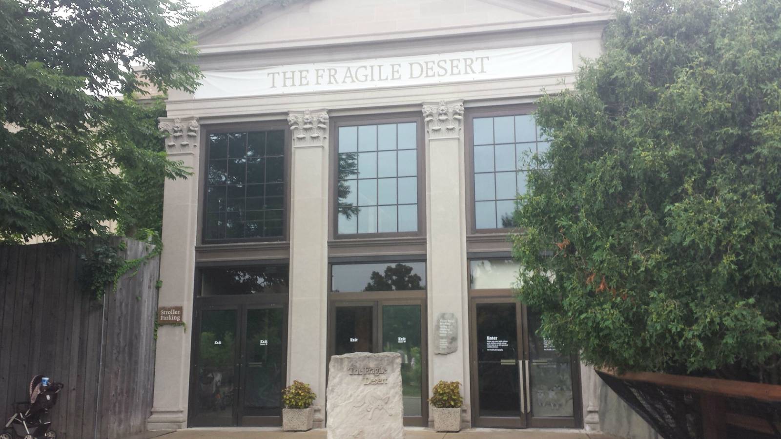 Fragile Kingdom - Fragile Desert Entrance