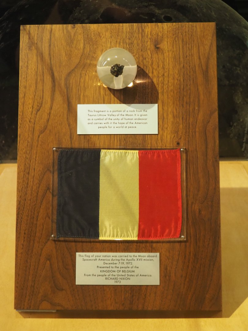 Fragment of Apollo 17 moon rock gifted to Belgium by Richard Nixon, 2019-12-03