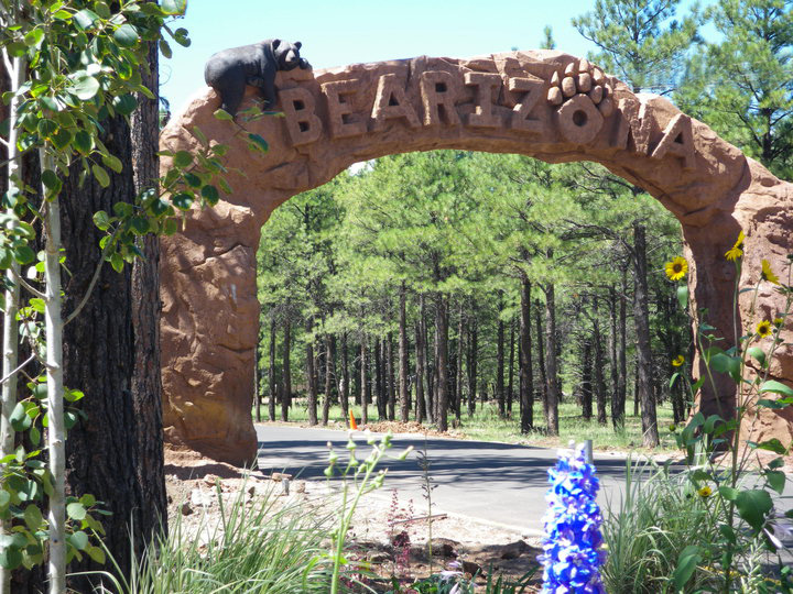 Front Entrance to Bearizona Wildlife Park