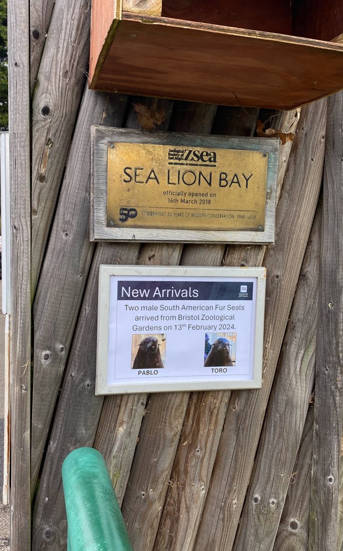 Fur seal arrival sign, Banham zoo, UK