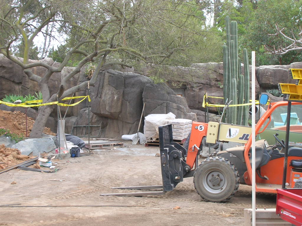Galapagos Construction 5-17-10