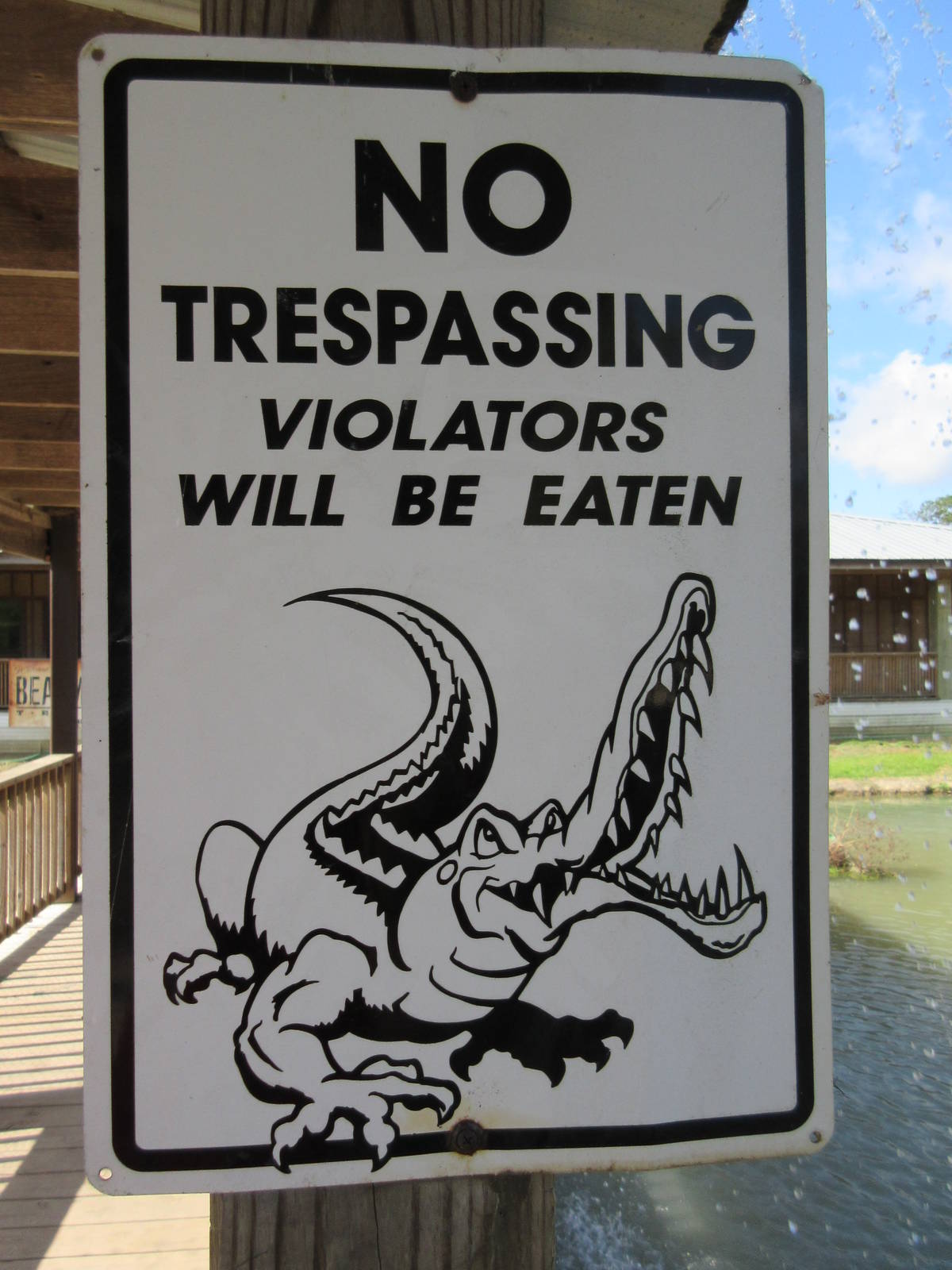 Gator Sign
