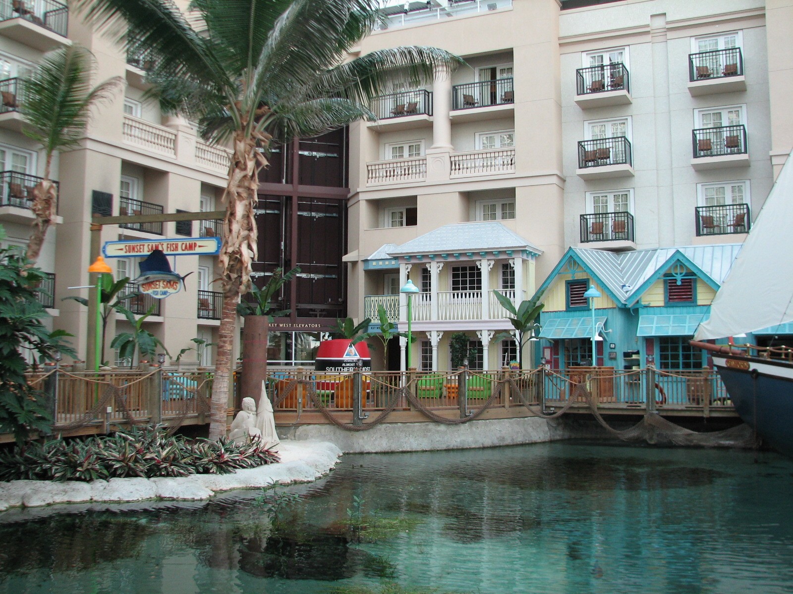 Gaylord Palms - Key West Atrium