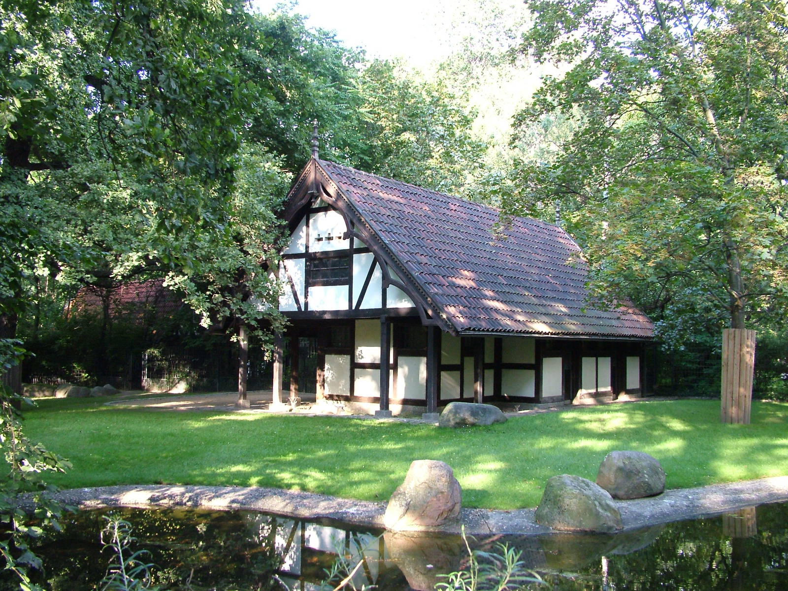 Gazelle Paddock at Berlin Zoo, 31/08/11