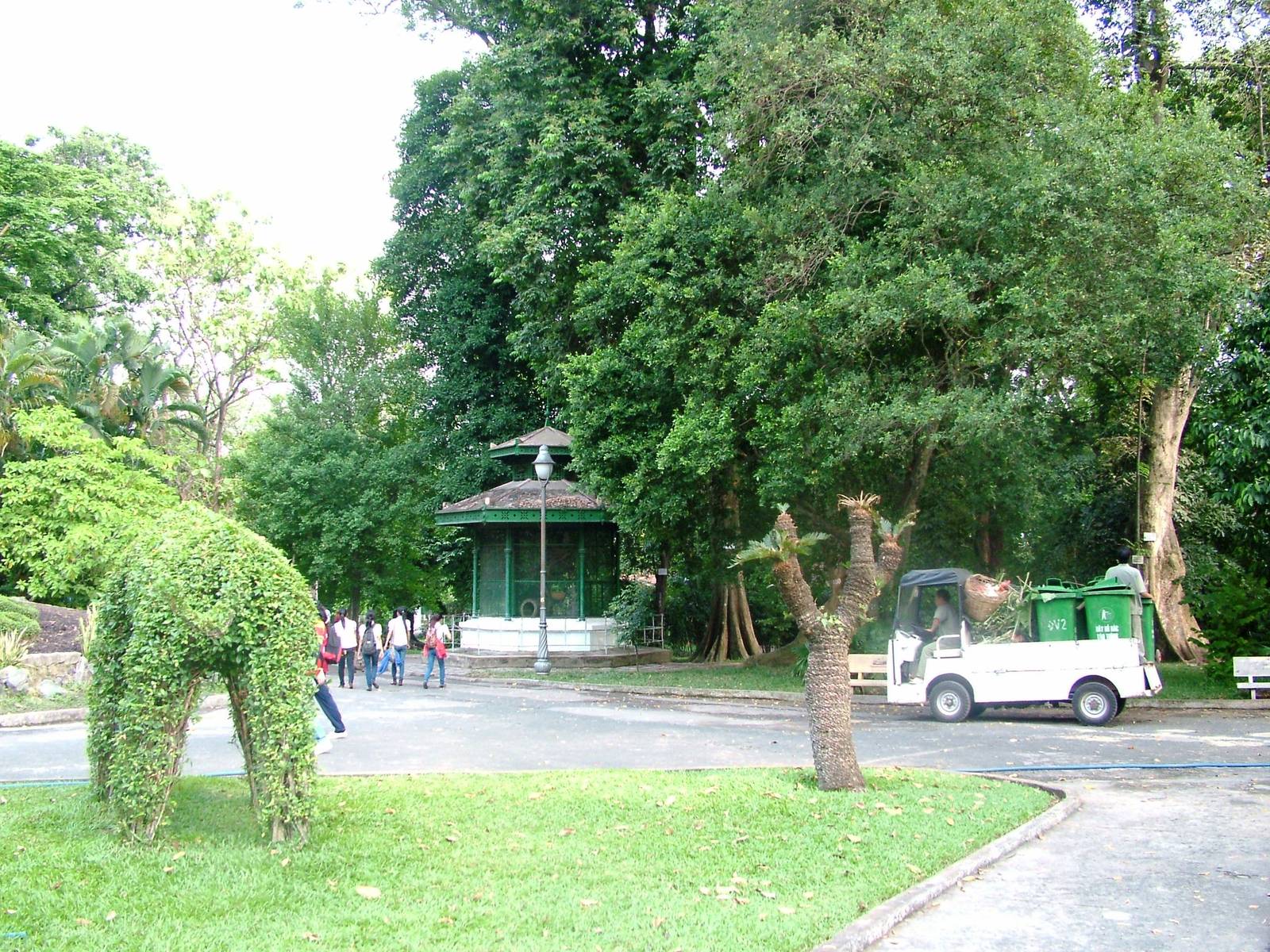 General View at Saigon Zoo, 16/03/12