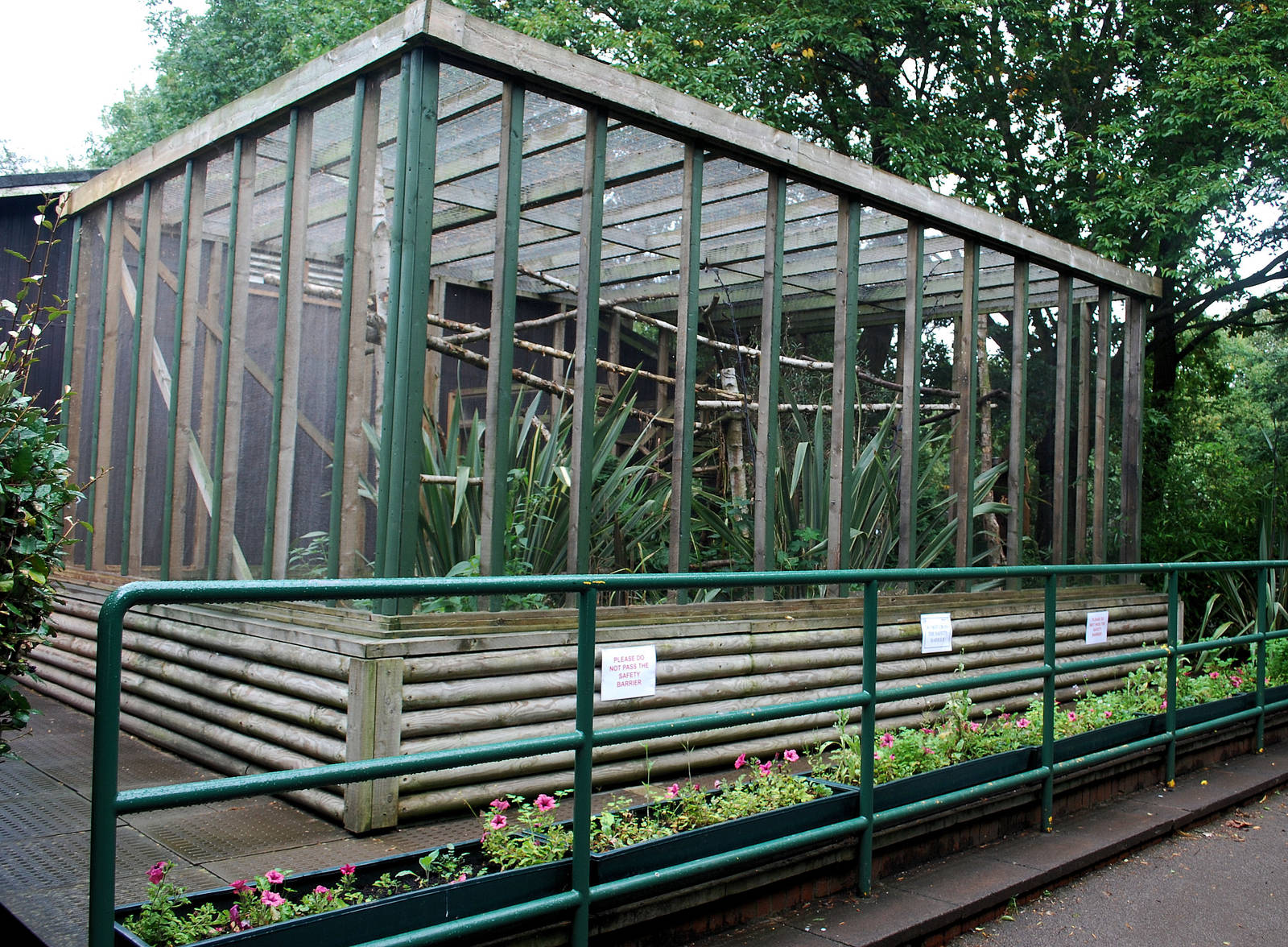 GEOLDIS MONKEY ENCLOSURE