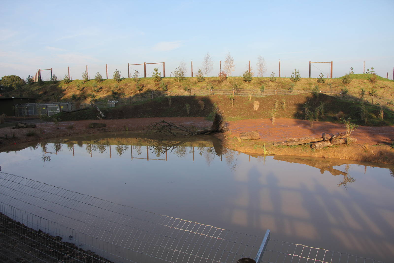 Giant otter enclosure 31-10-15