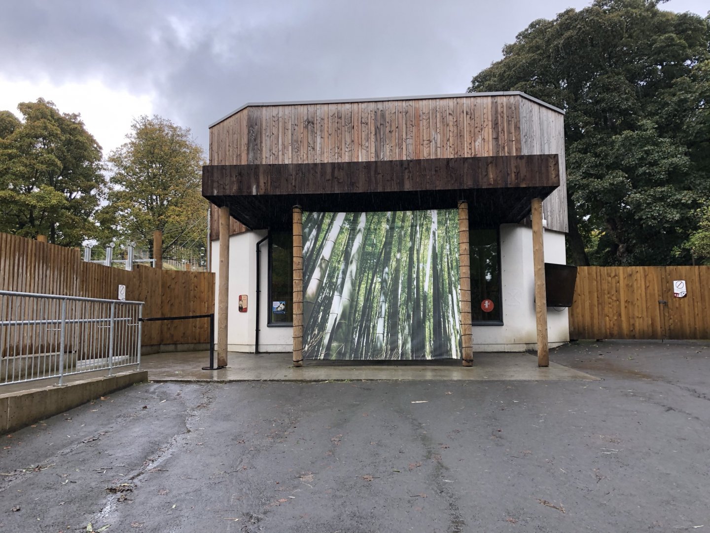 Giant Panda House at Edinburgh Zoo (2020)