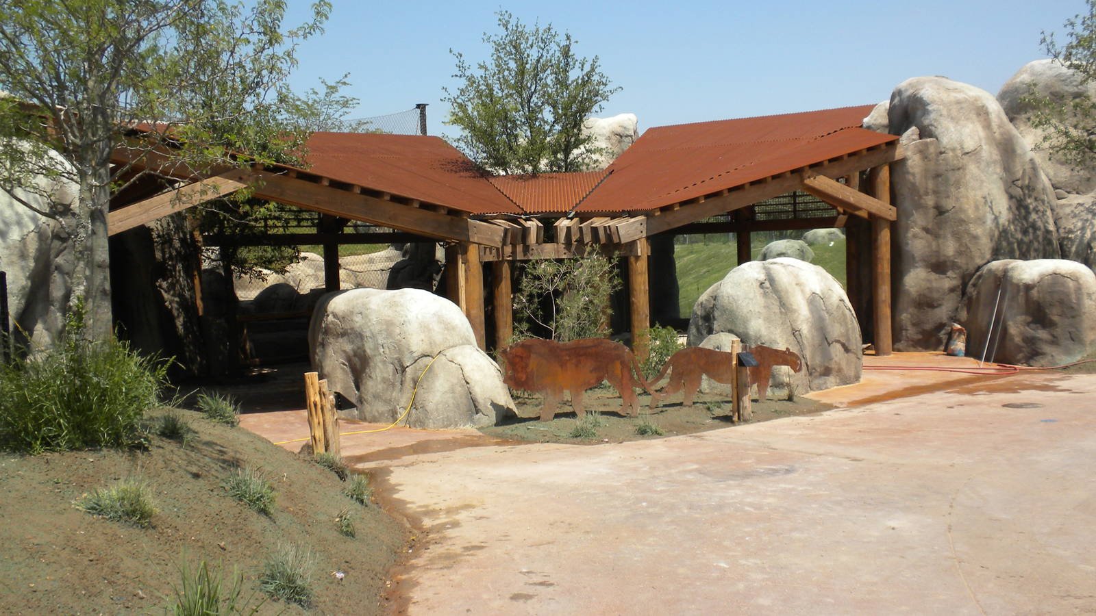 Giants of the Savanna - predator viewing