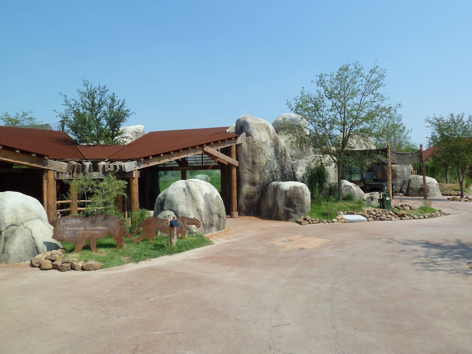 Giants Of The Savanna