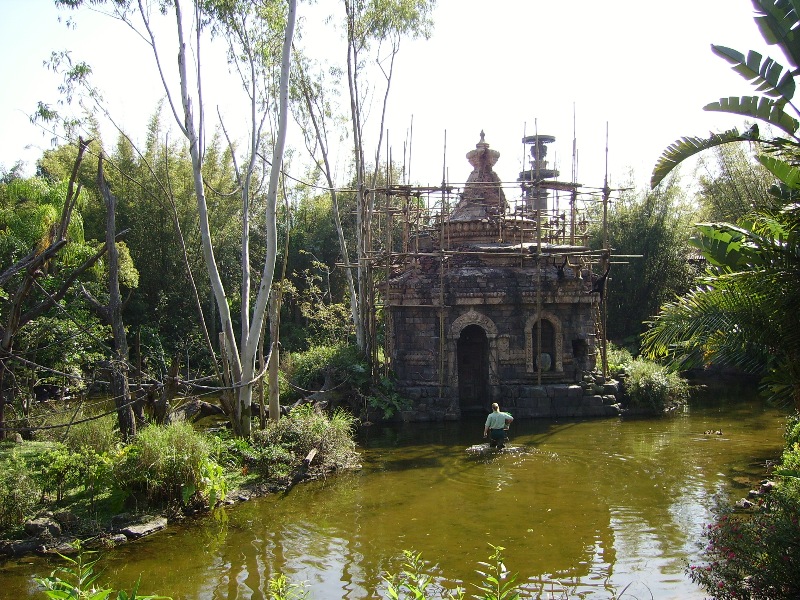 Gibbon Island & Ruins