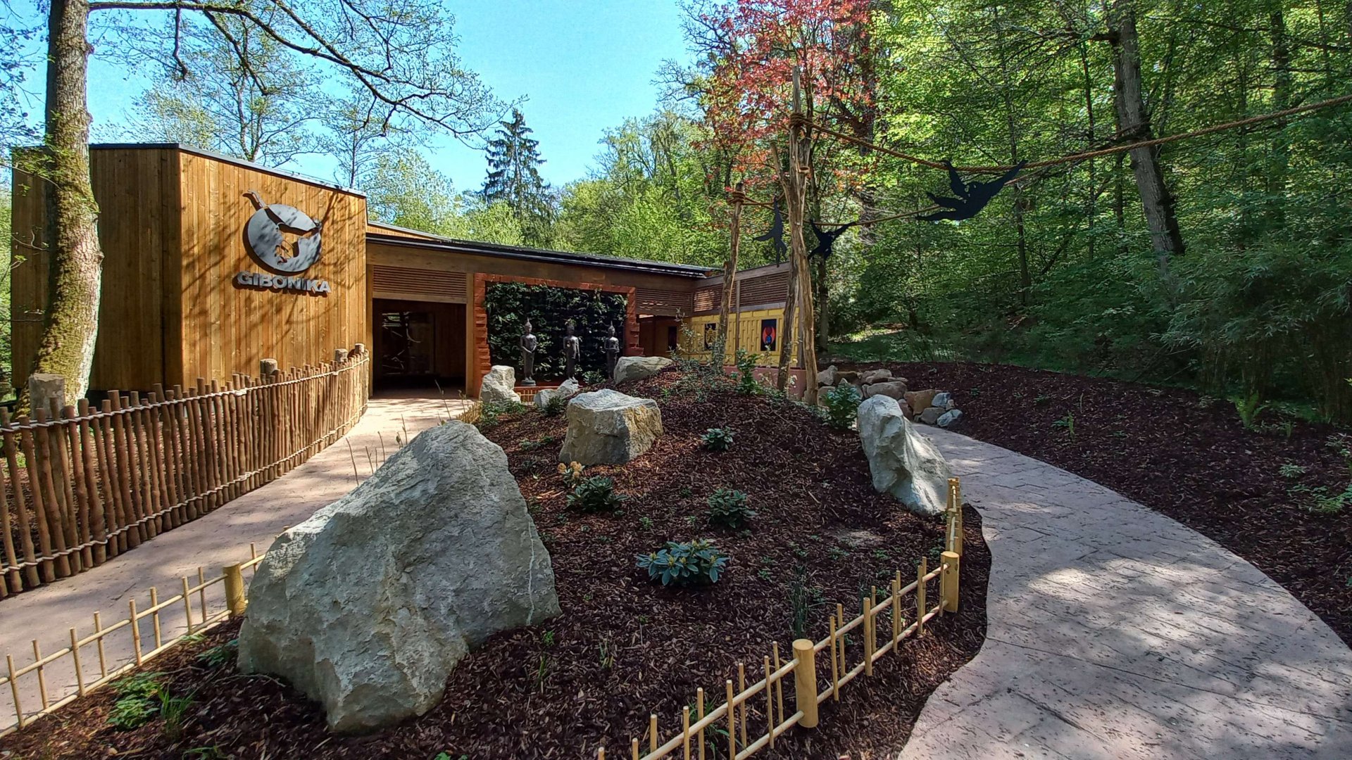 Gibonika - silvery gibbon exhibit