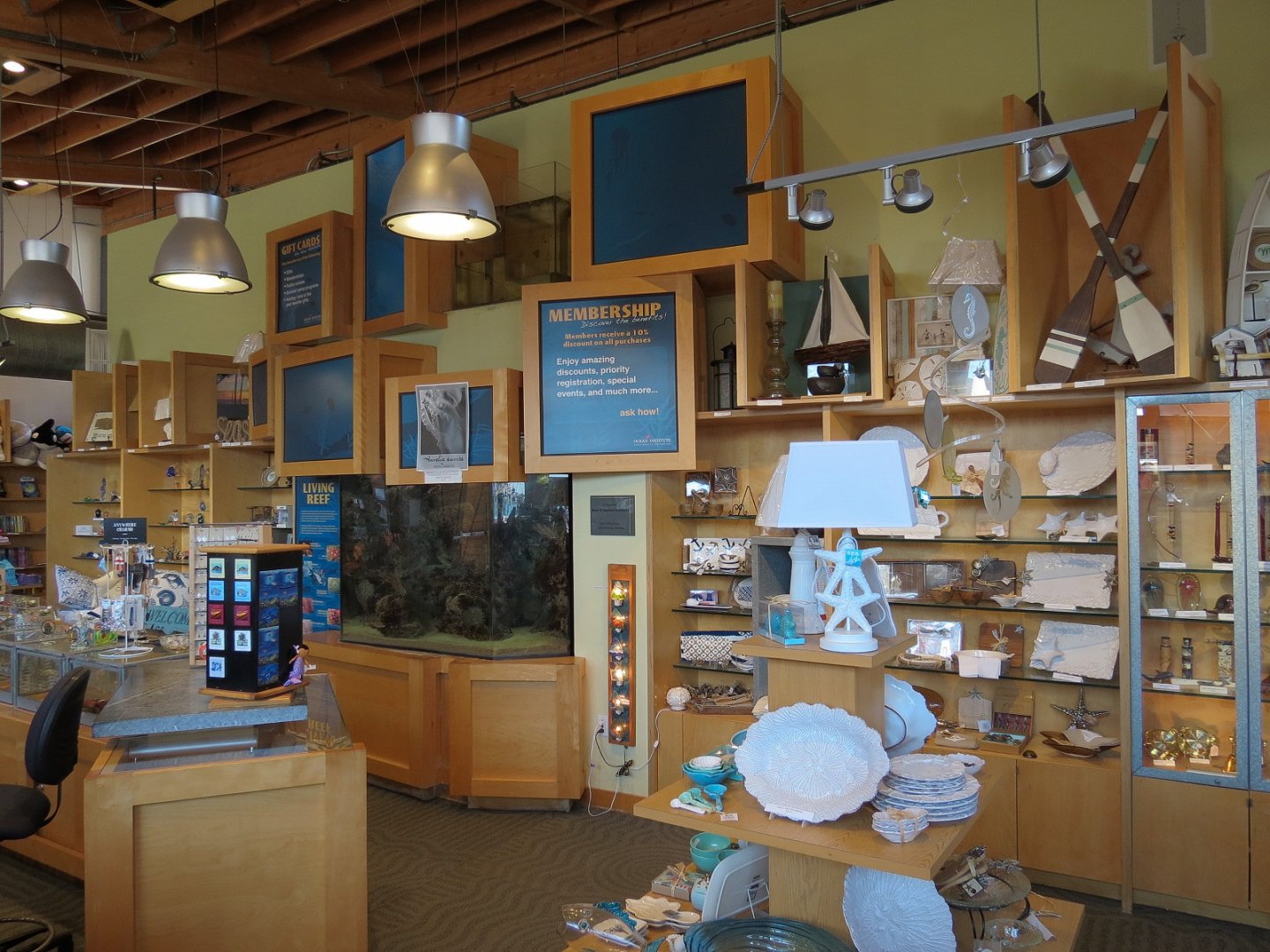 Gift and Book Store - Interior