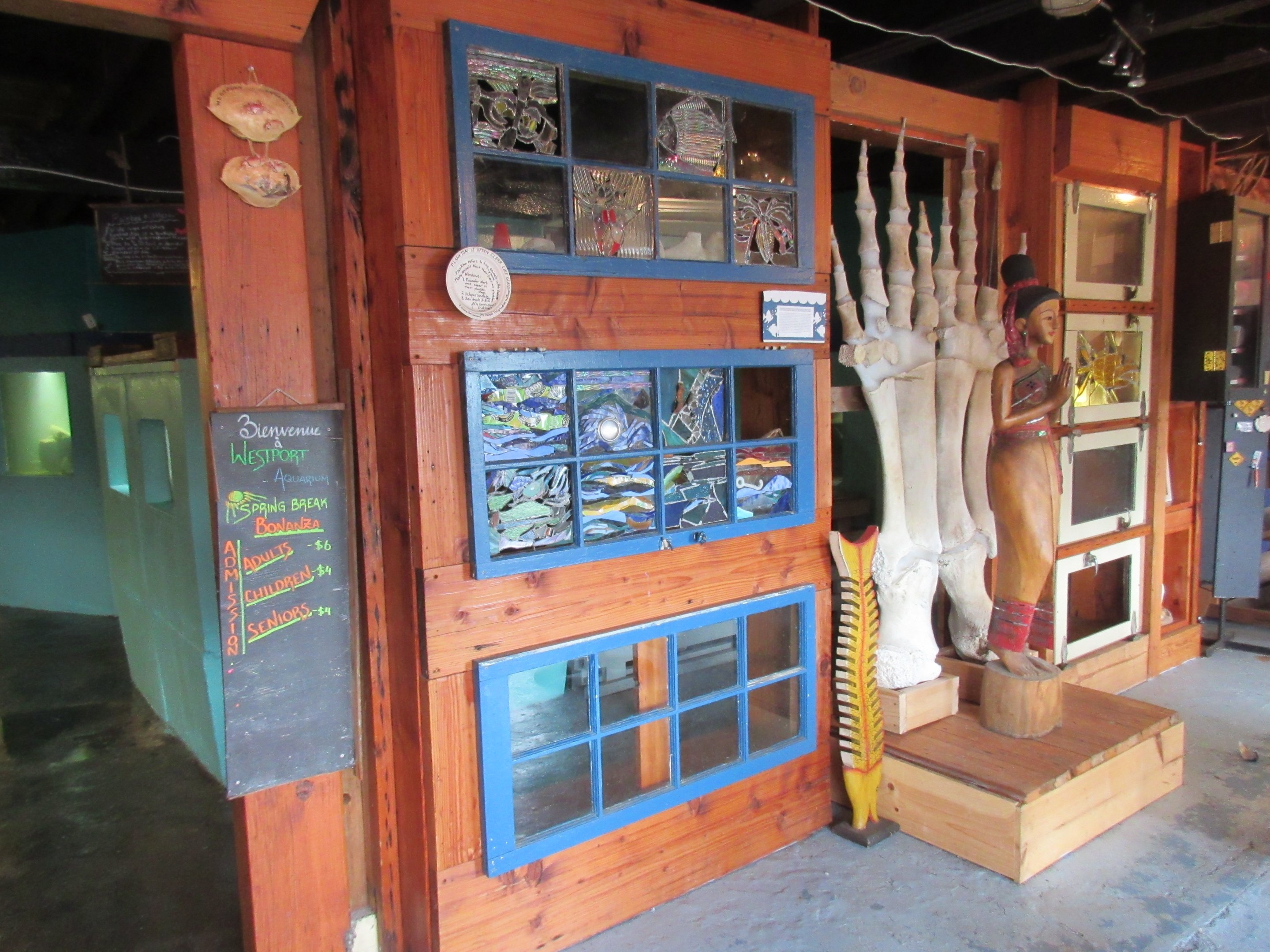 Gift Shop + Aquarium Entrance