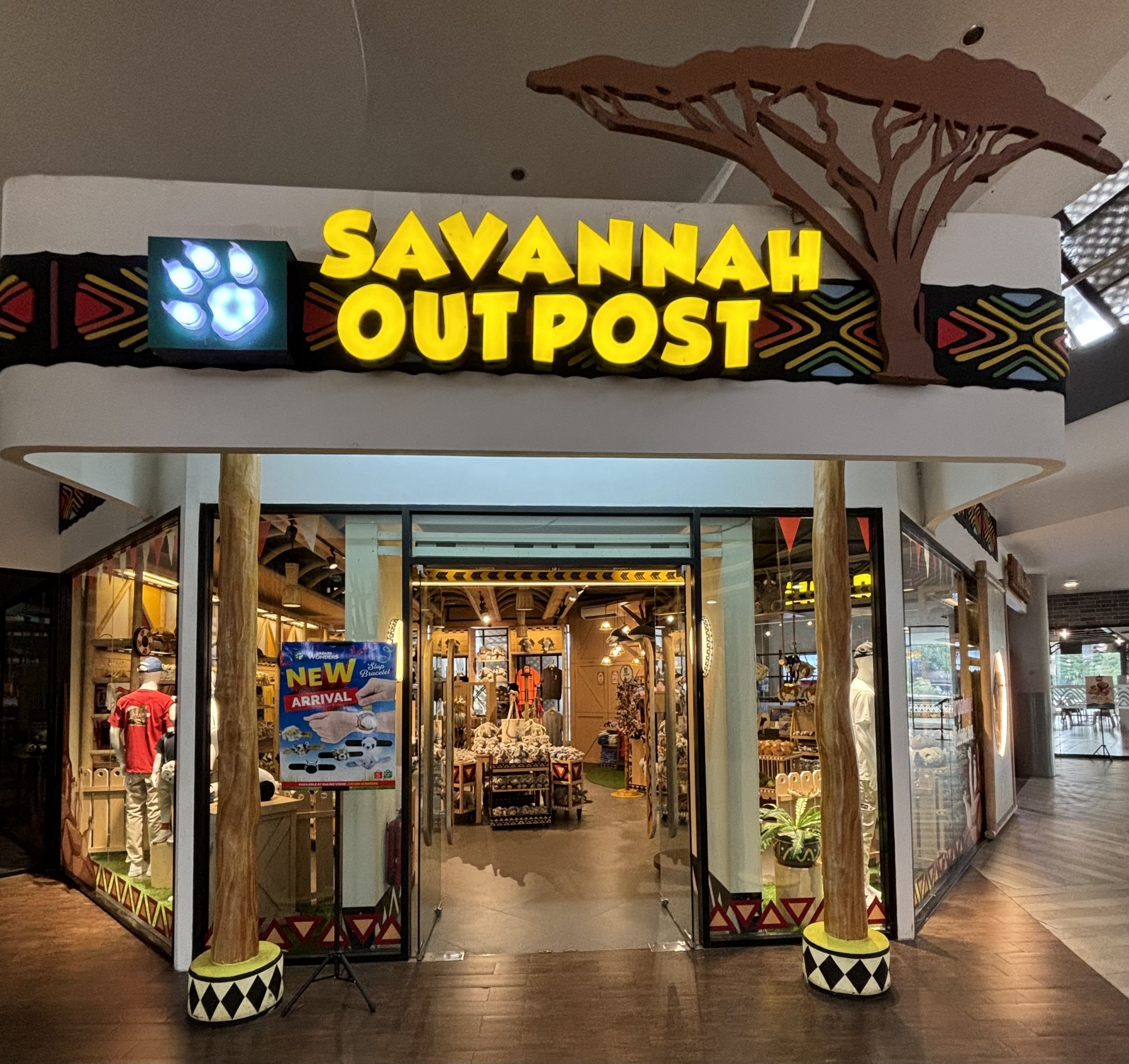Gift Shop - Royal Safari Garden Resort