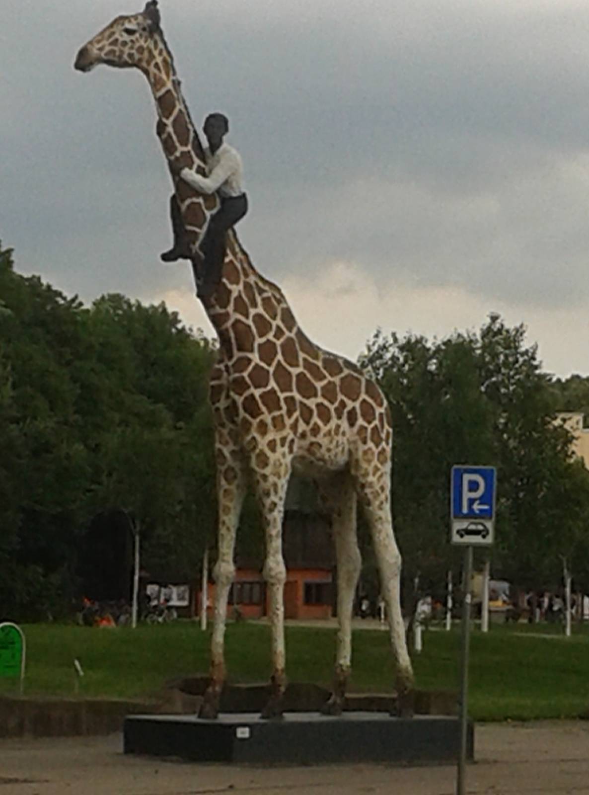 Giraffe at entrance