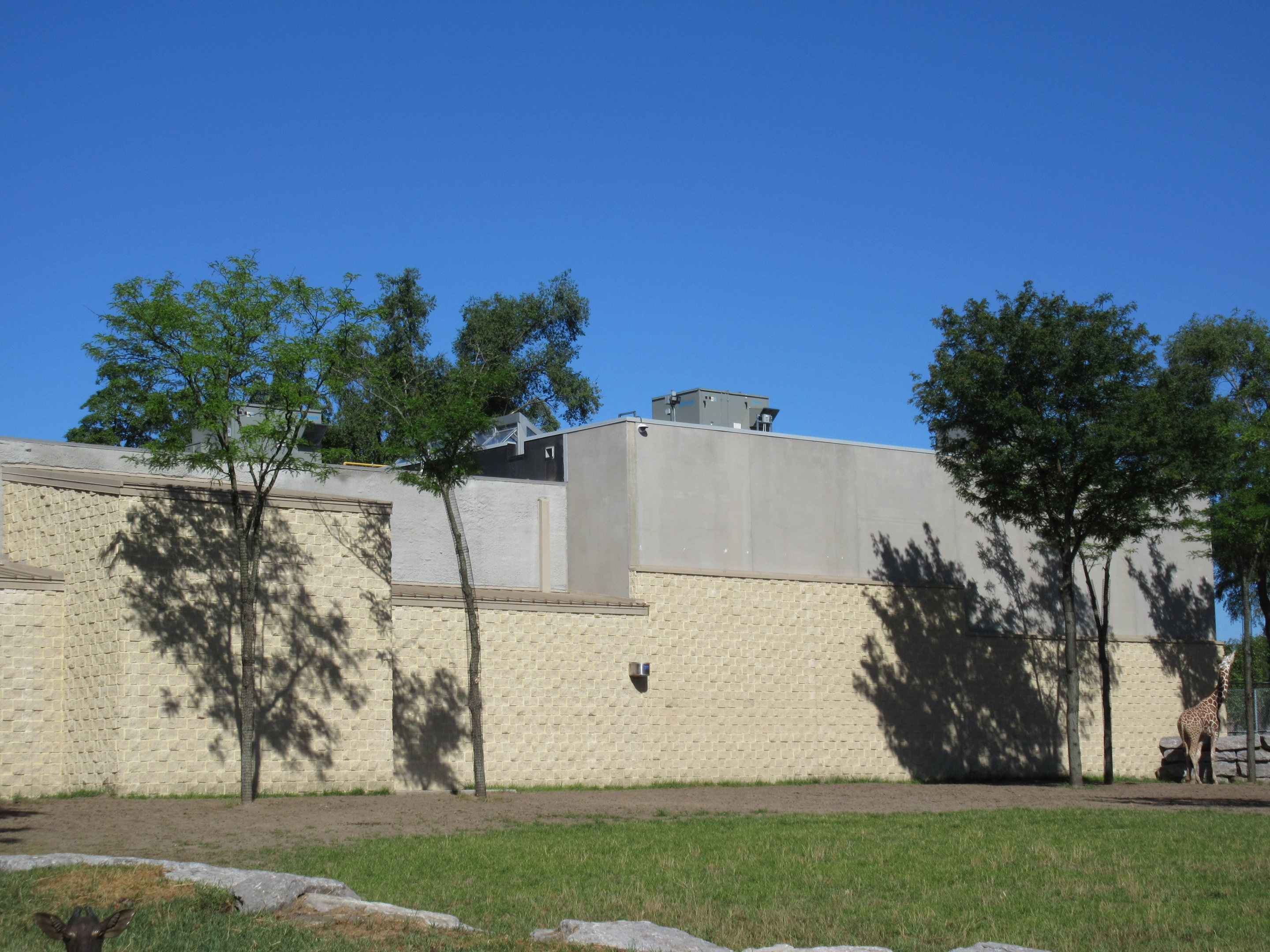 Giraffe Barn - Egyptian facade gone