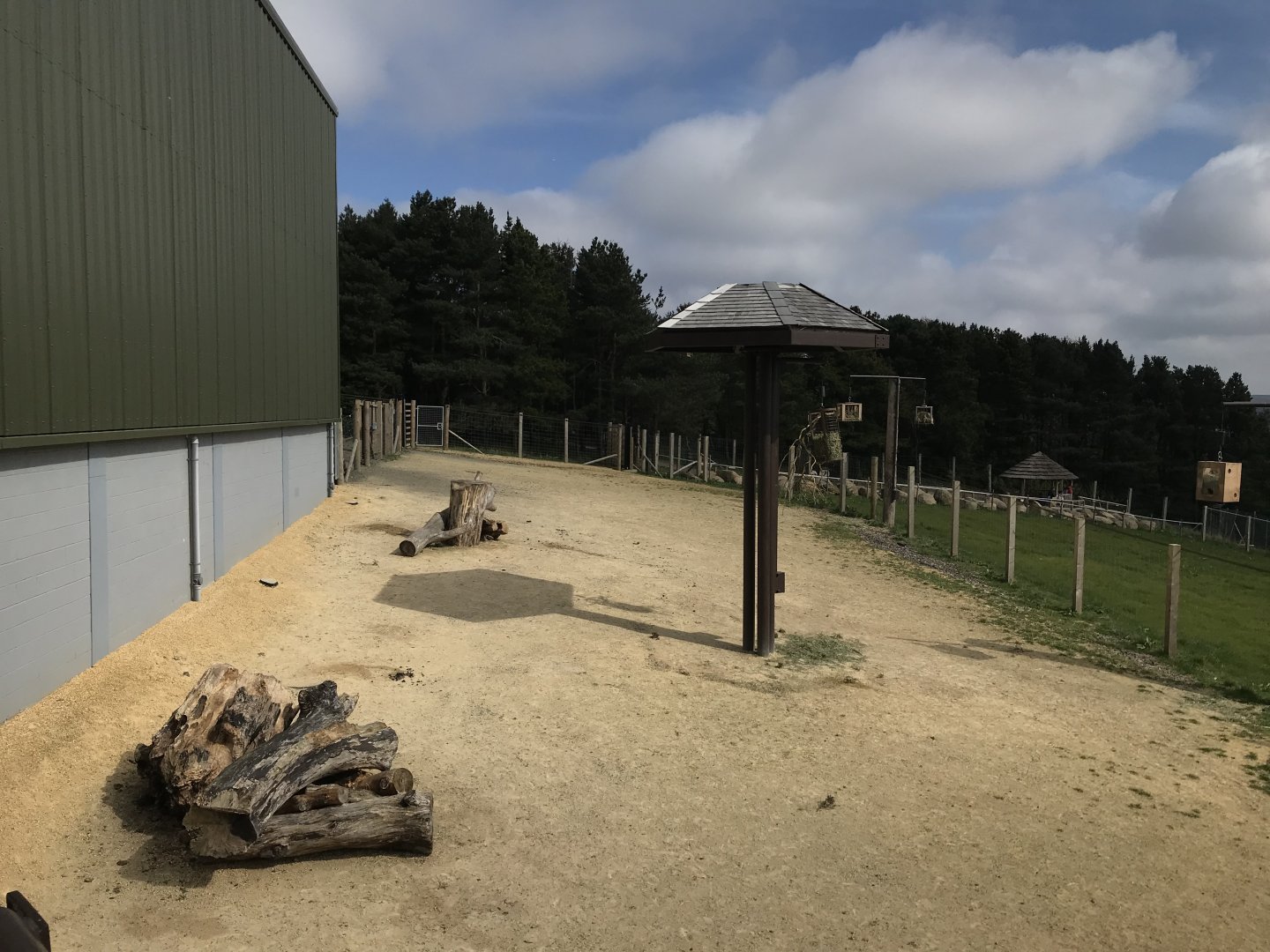Giraffe enclosure