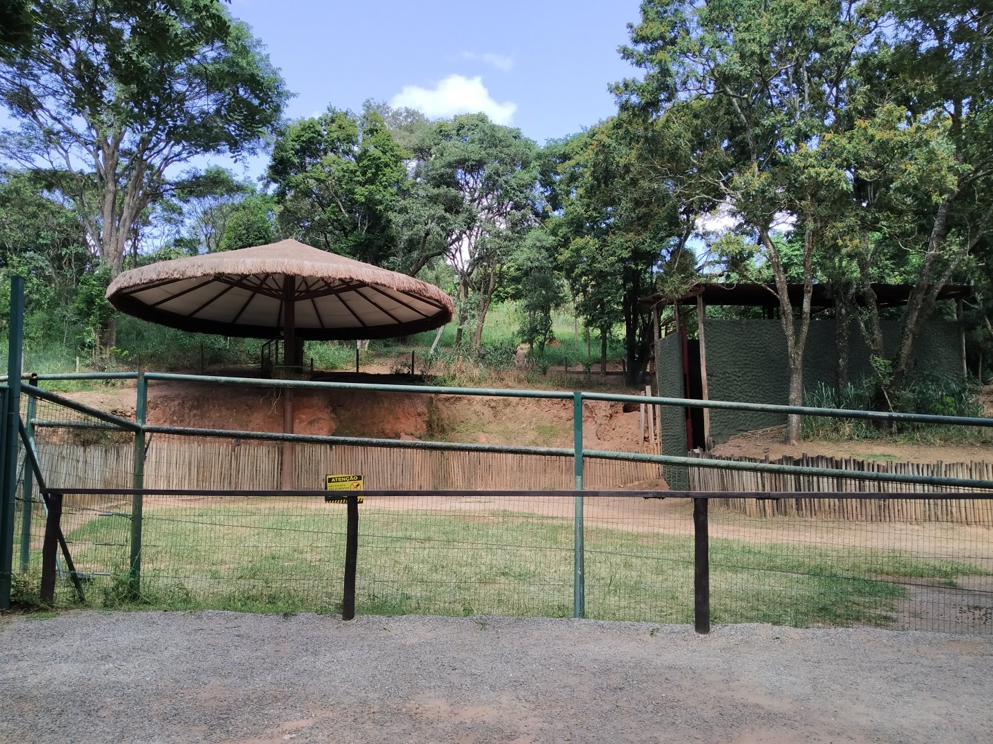 Giraffe enclosure