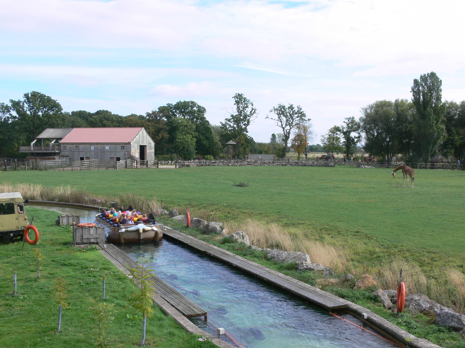 Giraffe exhibit at Flamingo Land, 21/09/13