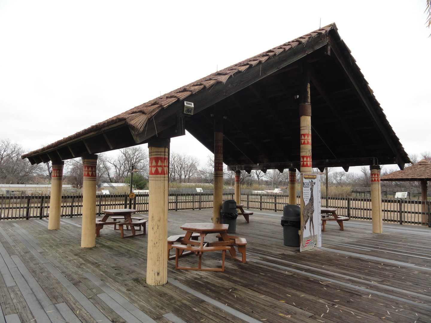 Giraffe Exhibit Viewing Shelter