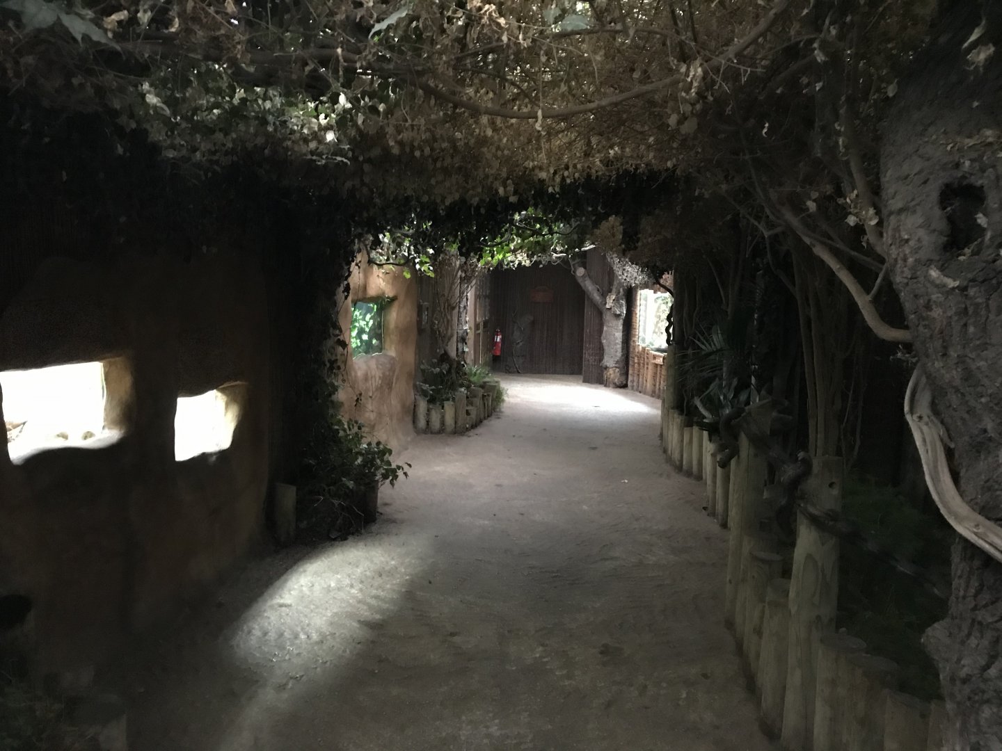 Giraffe House interior 261019