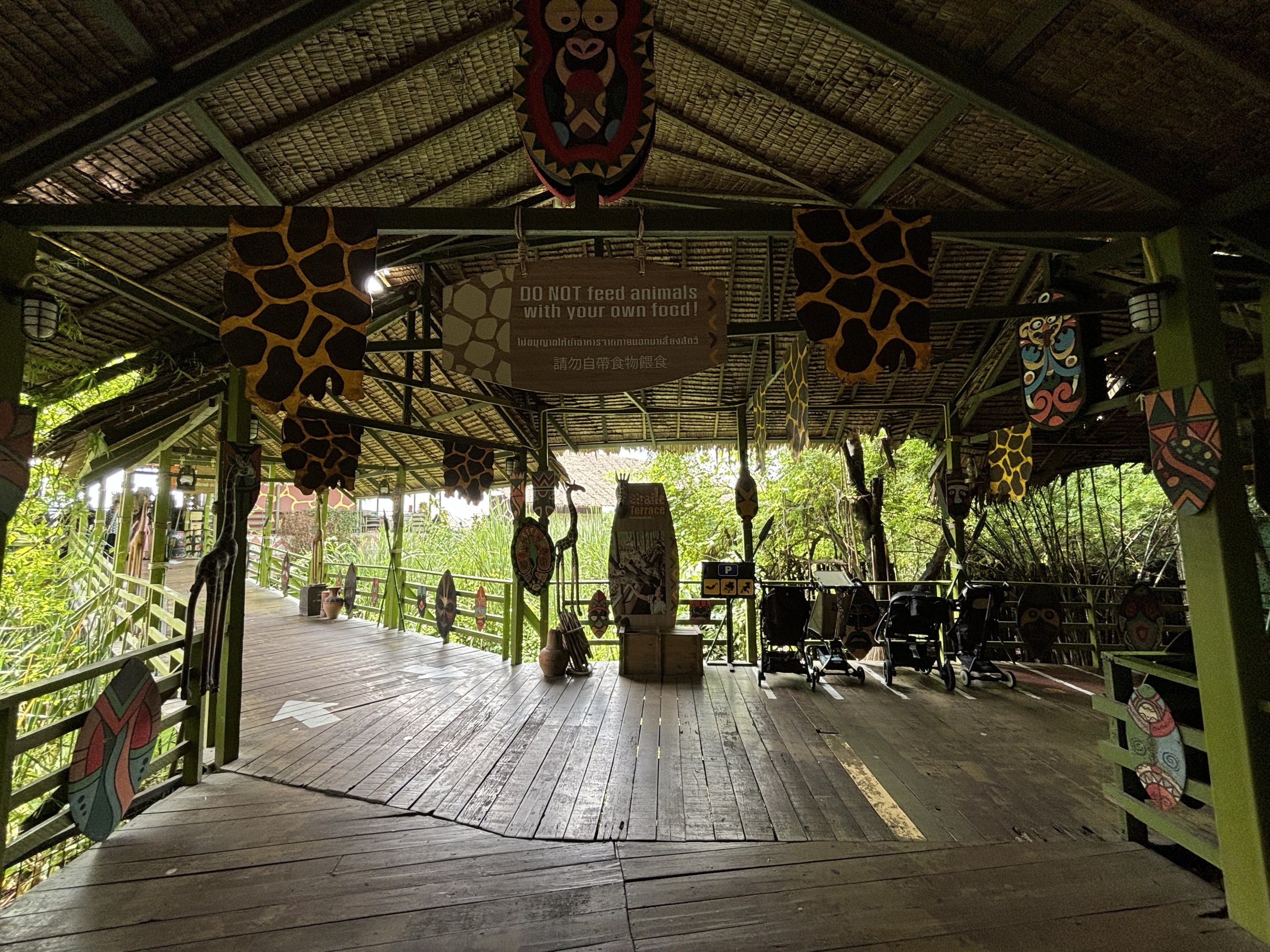 Giraffe Terrace - entrance