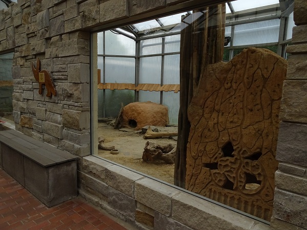 Giraffehaus - new fennec enclosure (07/22)