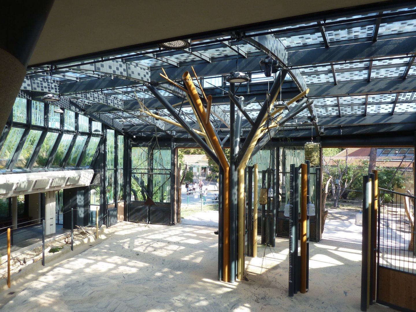 Giraffenpark - first floor