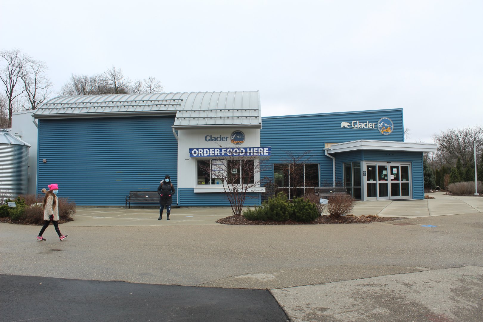 Glacier Grill Restaurant - Arctic Passage