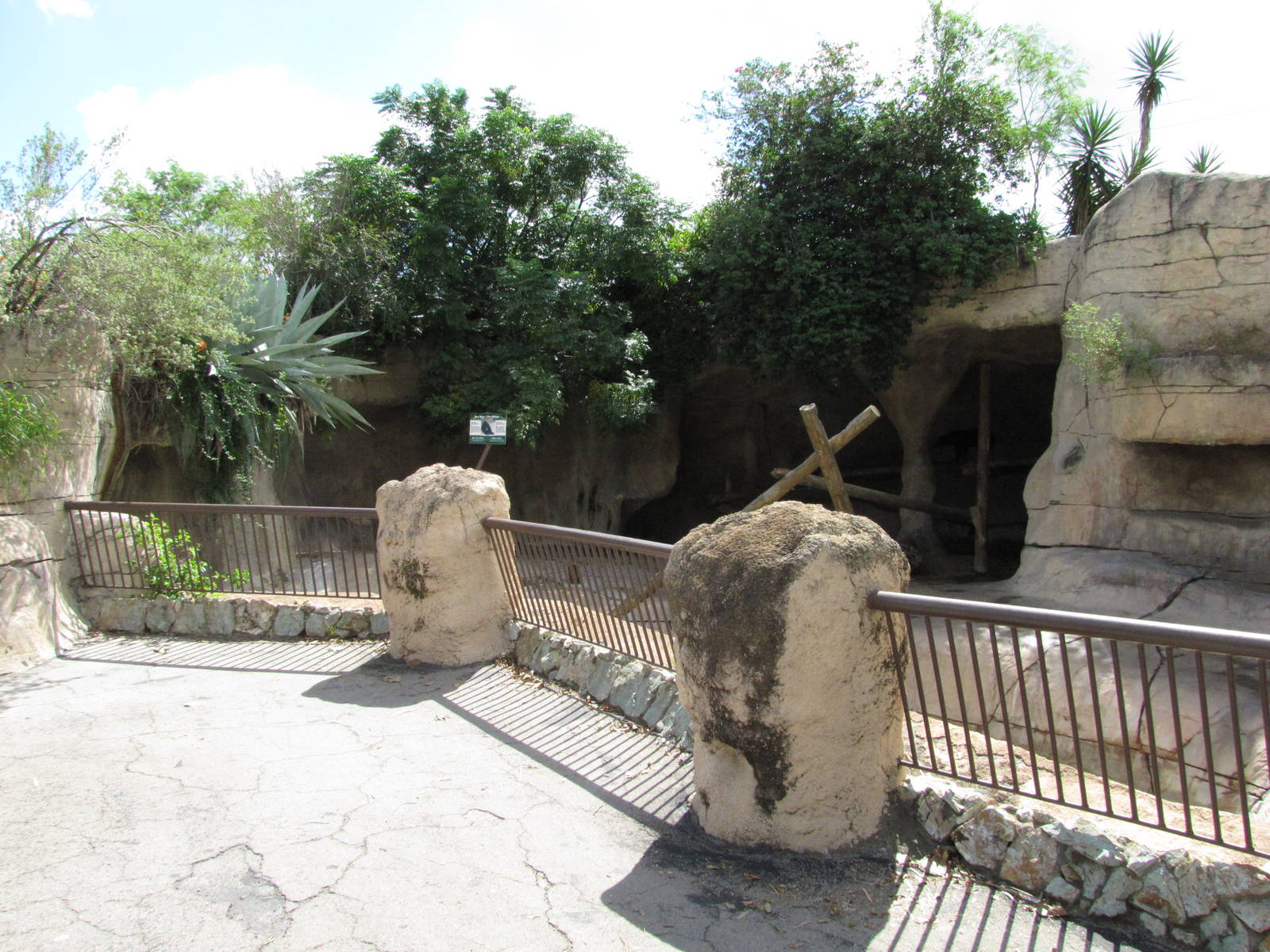 Gladys Porter Zoo 2010 - Front of first Malayan Sun Bear exhibit