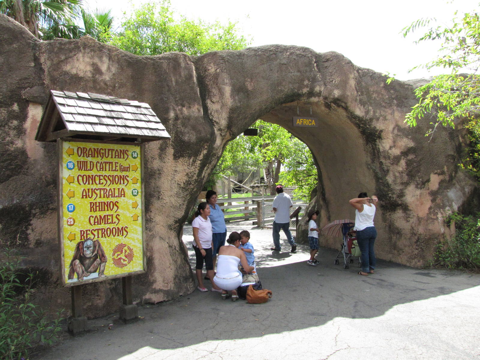 Gladys Porter Zoo 2010 - Gateway to the Africa section