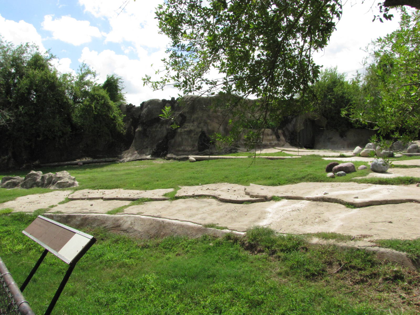 Gladys Porter Zoo 2010 - Second part of the large Addax exhibit