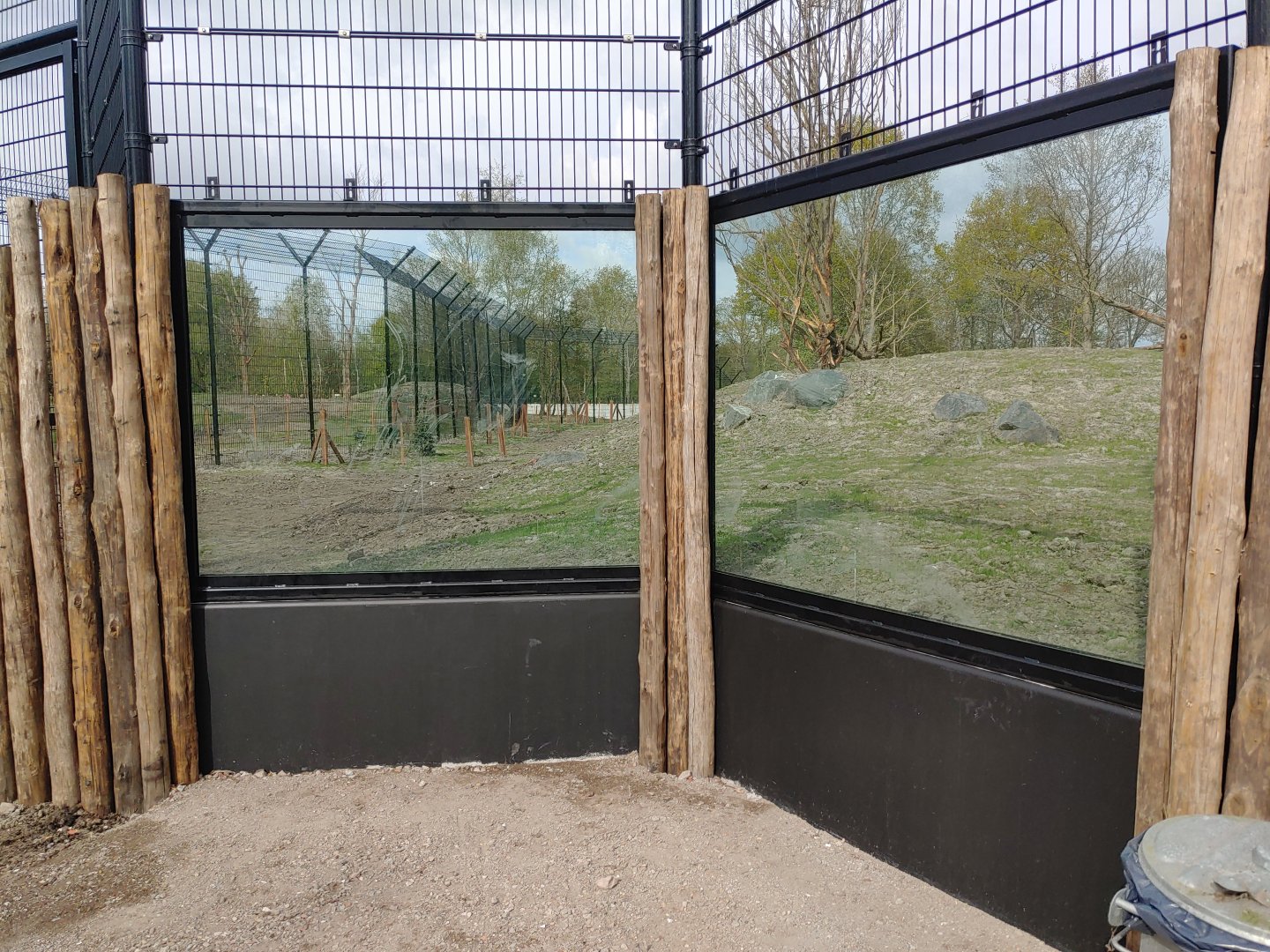 Glass viewing point of the tiger enclosure