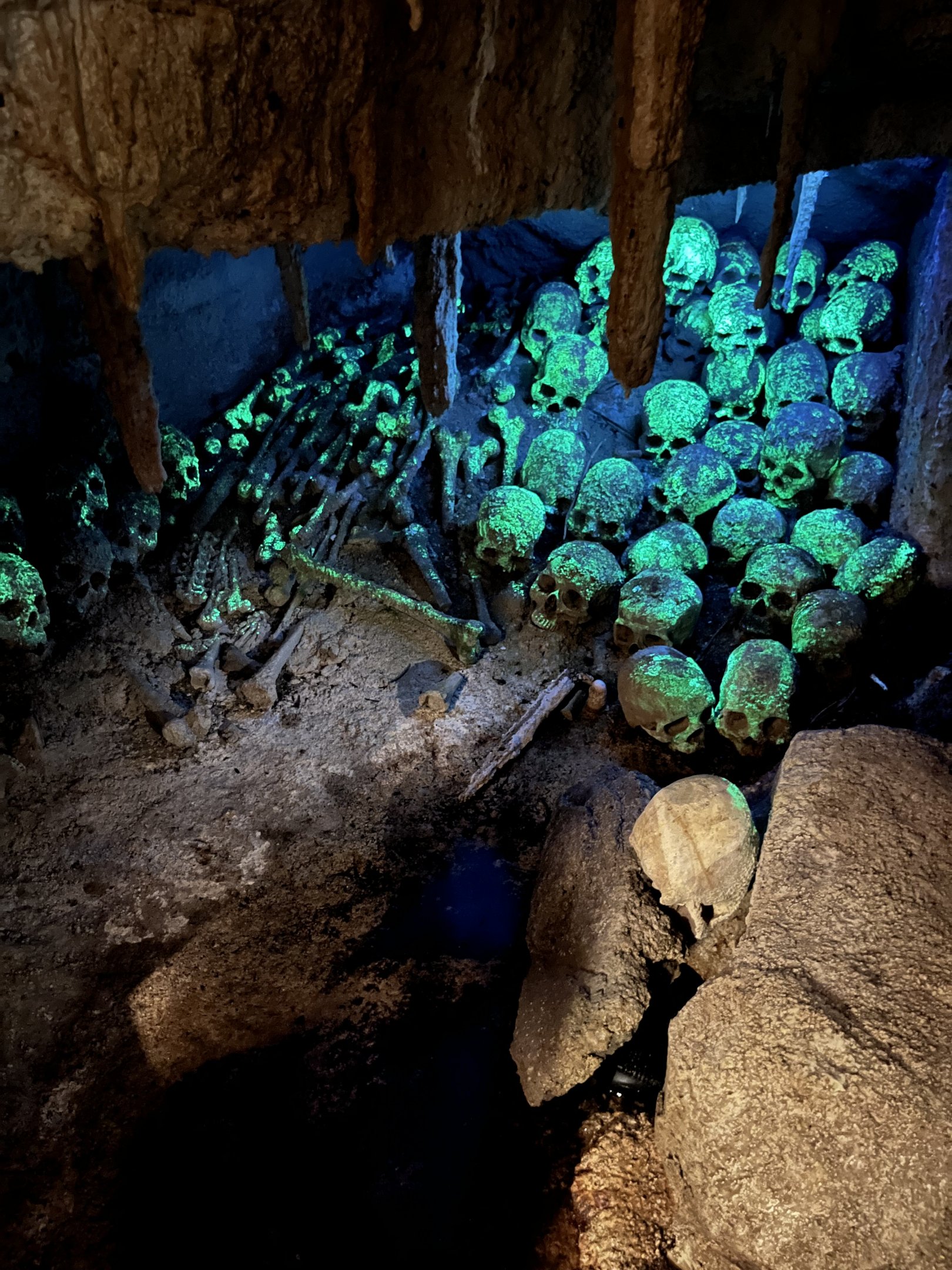 Glowing Skull Cave