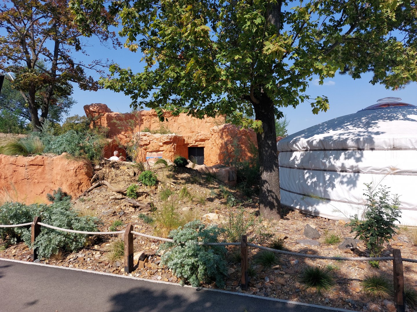 Gobi - entrance to house