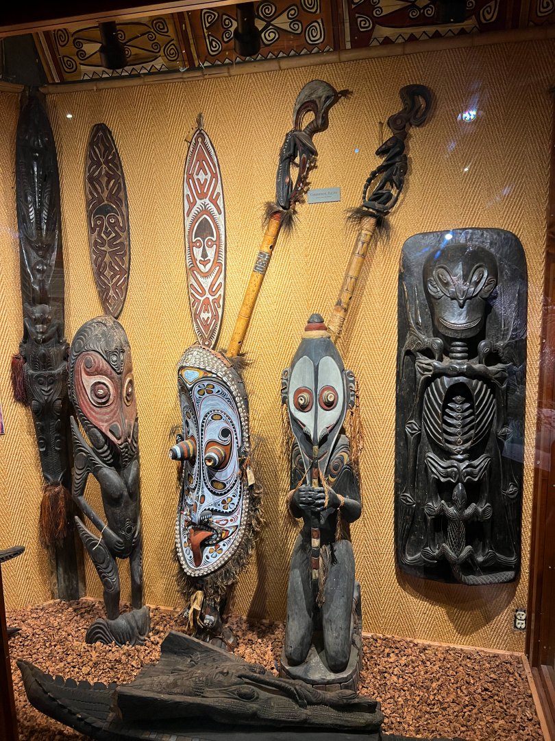 Gomek Forever - Art of Papua New Guinea