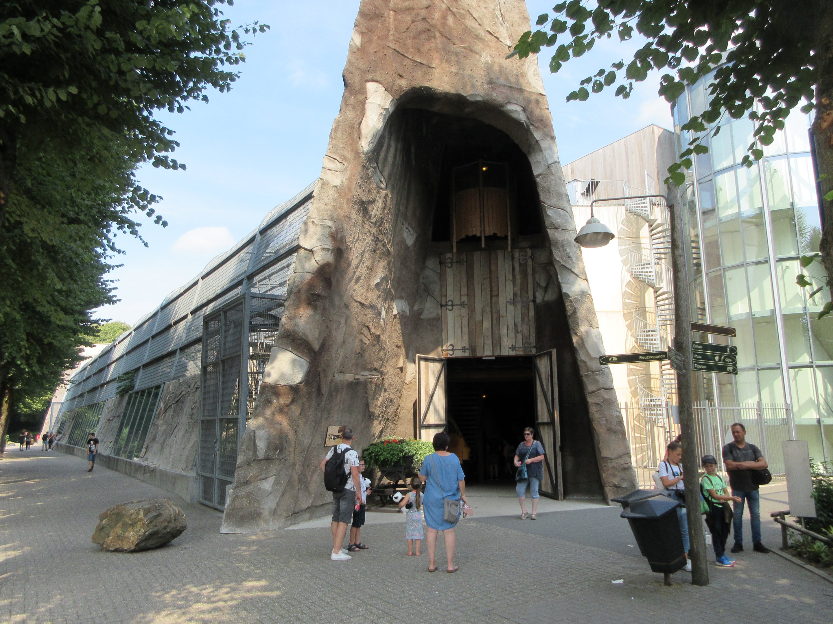 Gorilla Adventure - ugh!