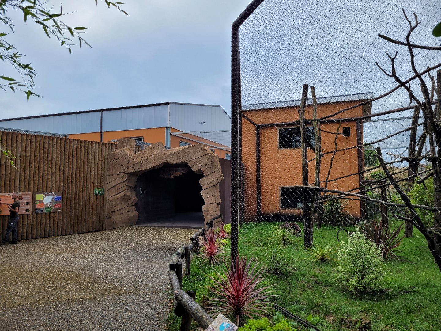 Gorilla Camp view -Zoo du bassin d'Arcachon (2024)