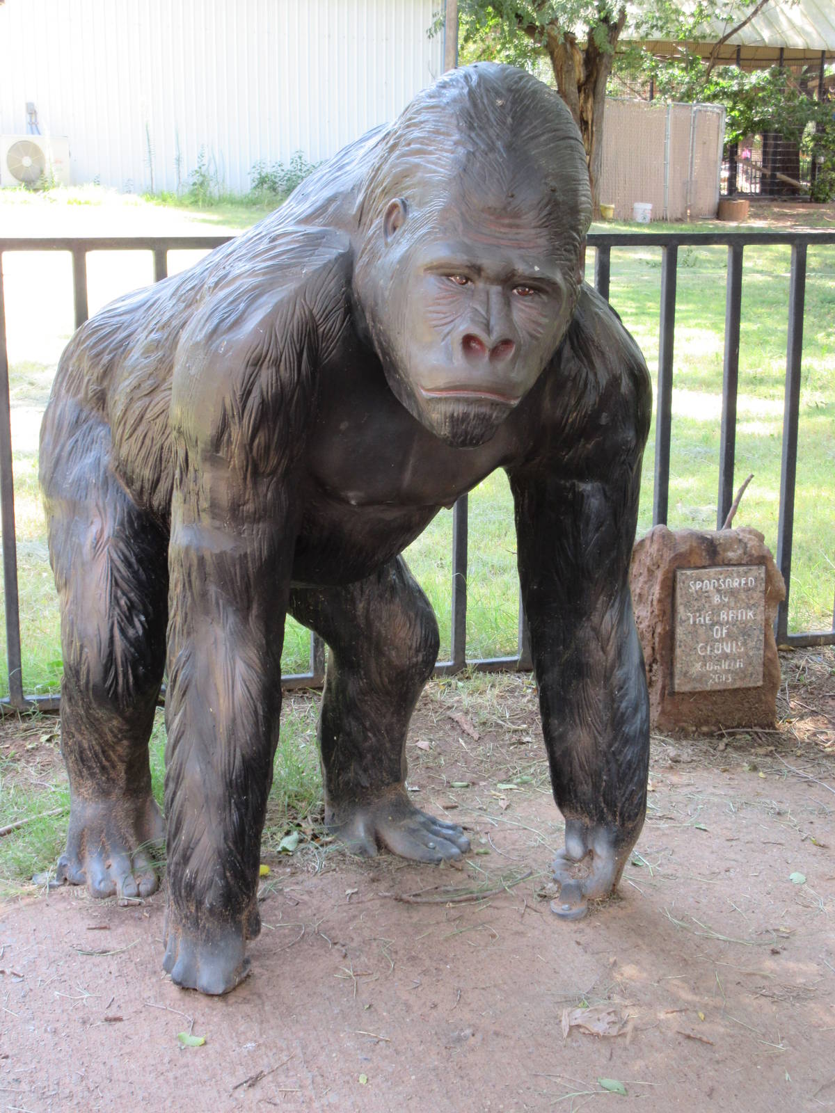 Gorilla Statue