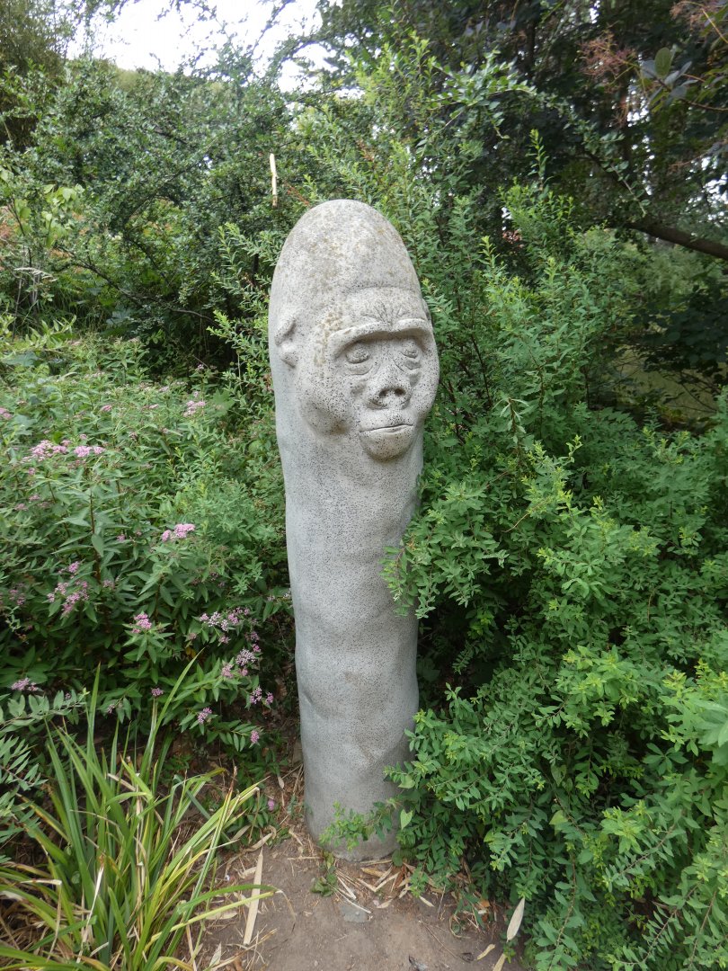 Gorilla Statue