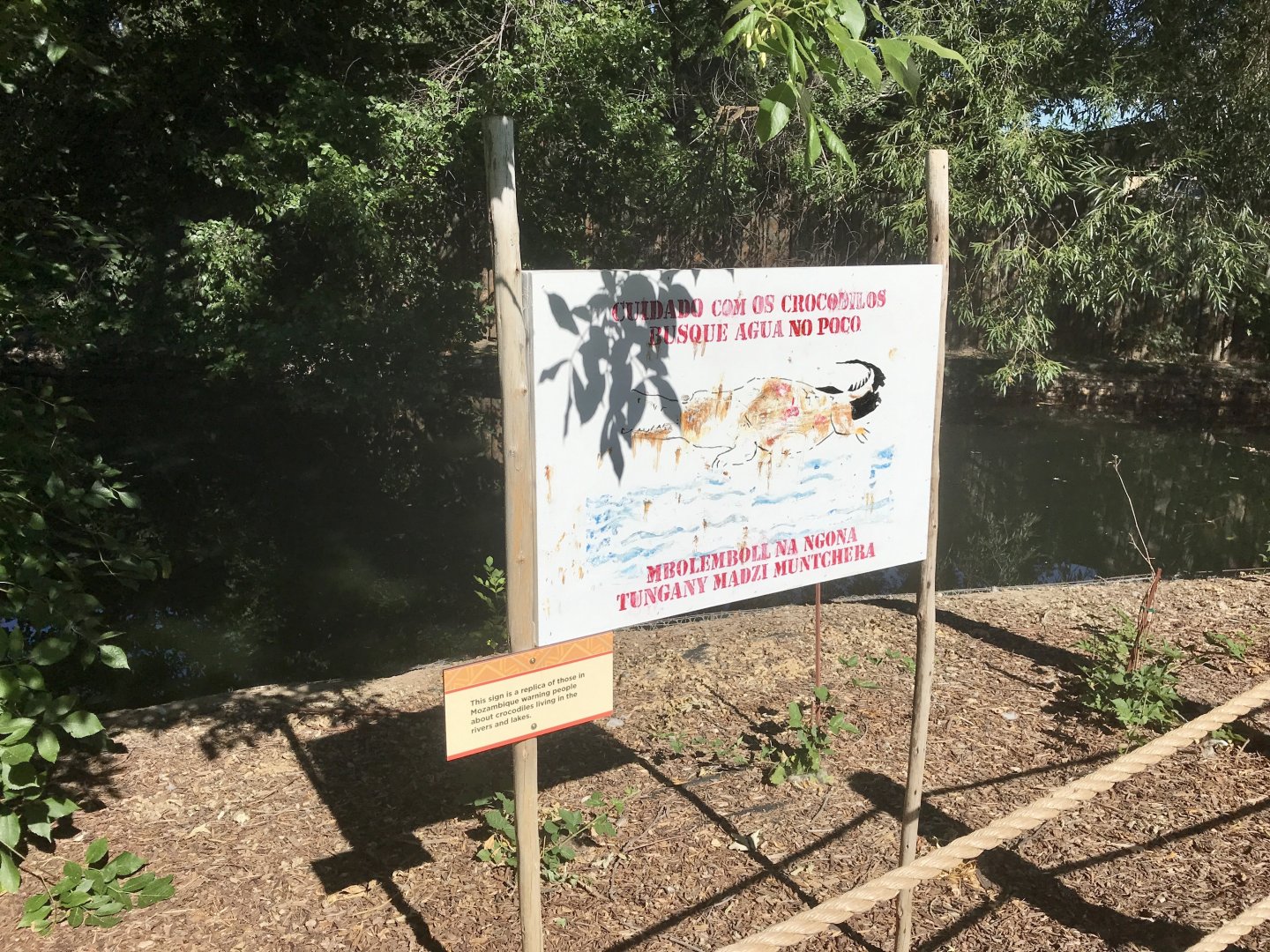 Gorongosa Exhibit - Thematic Signage